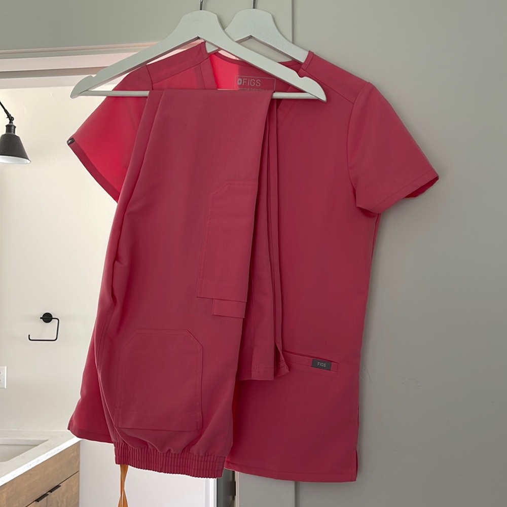 FIGS Scrubs